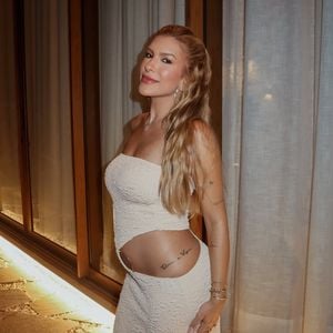 Lore Improta está grávida de quatro meses