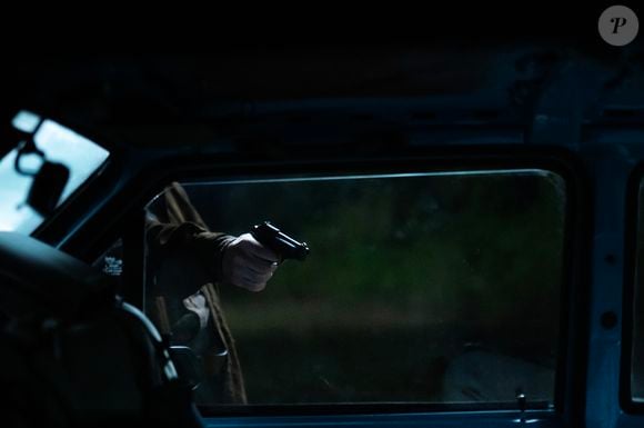 O último episódio deixa o público sem respostas, mas com a sensação de que o verdadeiro vilão é invisível