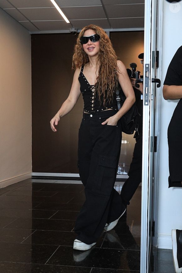 Shakira pediu união frente à política de deportação de Trump: 'Tratamento deve ser humano'