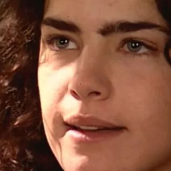 Com quem Giuliana fica no final de 'Terra Nostra'? Italiana perdoa Matteo e juntos acham o filho perdido