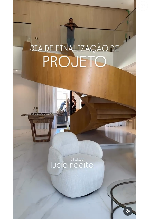 Em negociação com o Flamengo, o meio-campista do West Ham ergue um imóvel milionário em condomínio de alto padrão no Rio, enquanto o acordo entre os clubes ainda exige cautela nos bastidores