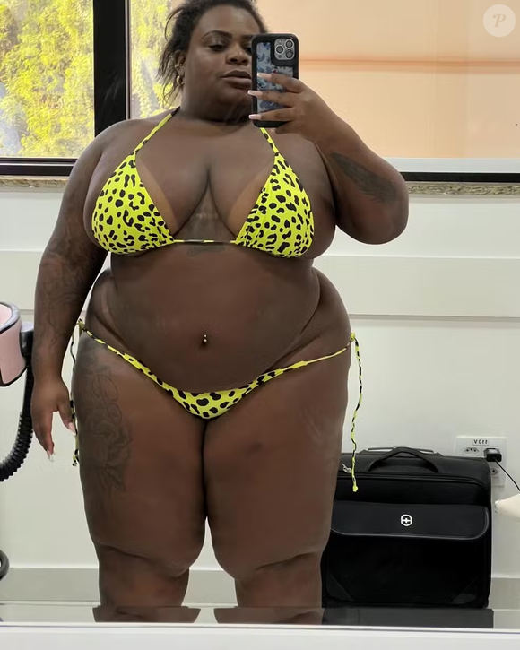 Corpo de Jojo Todynho antes de se submeter ao processo de cirurgia bariátrica.