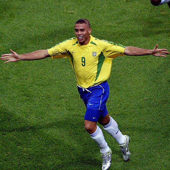 Maldição da Copa do Mundo: Ronaldo Fenômeno levou o Brasil ao penta em 2002, mas seleção acabou eliminada nas quartas em 2006