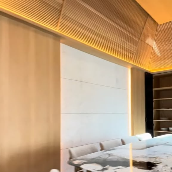 R$ 60 milhões, campo de golfe privativo e cinema próprio: veja os detalhes da impressionante mansão onde vive Kylian Mbappé