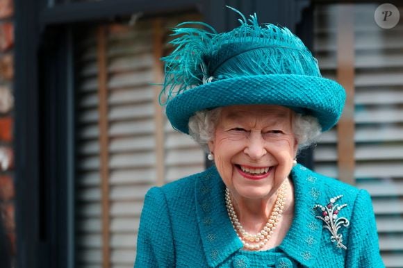 Para o preparo da sobremesa queridinha da Rainha Elizabeth II, é usado iogurte grego, biscoitos de gengibre e até uísque