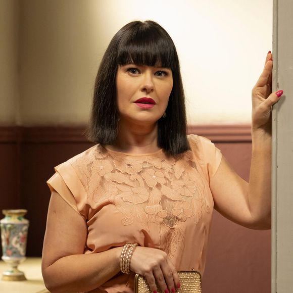 Mari Bridi brilha na novela ‘Êta Mundo Melhor’, da TV Globo, atualmente