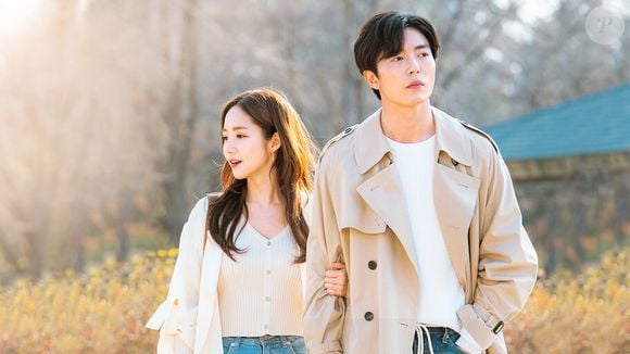 'Her Private Life': uma curadora de arte mantém em segredo sua paixão por um ídolo de K-pop até que seu chefe descobre seu hobby