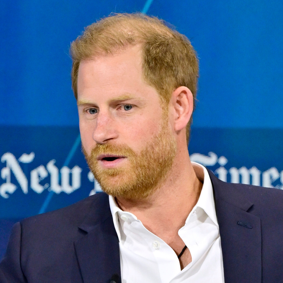 Príncipe Harry está 'perturbado' com acusação de intimidação e assédio. 'Como se tivessem cortado um de seus dedos' diz amigo