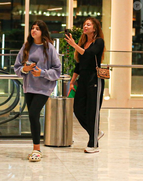 Sofia, filha de Cauã Reymond e Grazi Massafera, tem 13 anos