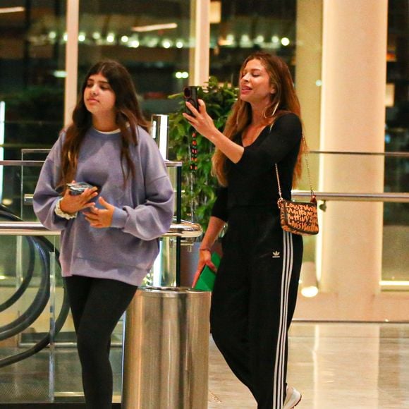 Sofia, filha de Cauã Reymond e Grazi Massafera, tem 13 anos