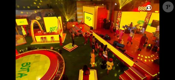 Ludmilla se apresentou aos brothers neste sábado (28) no 'BBB 26'