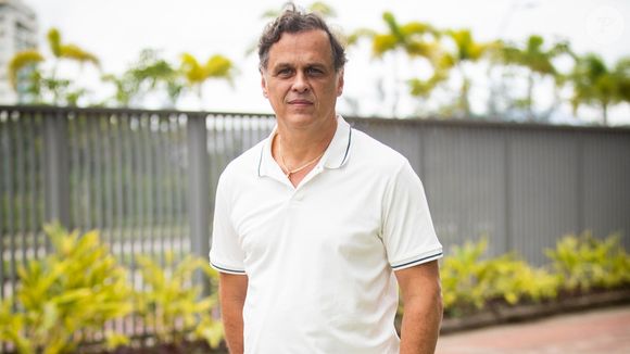 Guilherme Fontes interpreta o vilão Alexandre em 'A Viagem'.