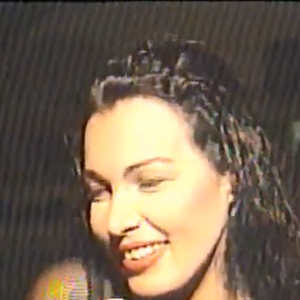 Modelo Valéria Mendonça, que ficou nua no show de Rita Lee, encantou Mick Jagger