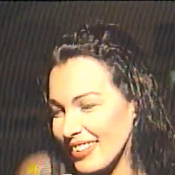 Modelo Valéria Mendonça, que ficou nua no show de Rita Lee, encantou Mick Jagger