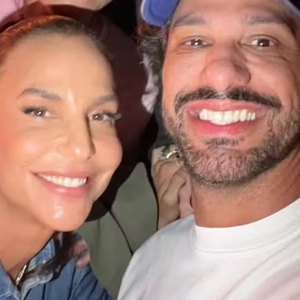 Ivete Sangalo tem sido vista em clima de intimidade com o empresário Tiago Maia