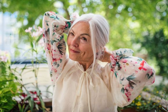 Resolver problemas com praticidade: Este ponto se refere à capacidade de superar adversidades, como consertar coisas ou ler mapas, sem o auxílio de soluções imediatas