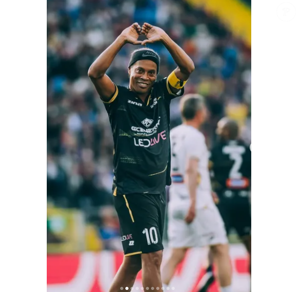 O ex-atleta participava do Jogo das Estrelas, que reuniu ex-craques do futebol em uma partida especial, mas foi alvo de reclamações de pais que acusam a organização de ter agido de má-fé.