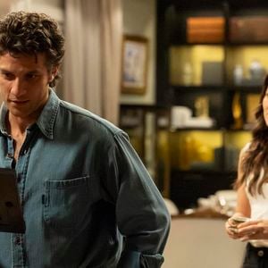 Depois de anos presa por um crime que não cometeu, Adriana (Letícia Colin) enfrentará uma nova decepção na 2ª fase de 'Quem Ama Cuida', desta vez envolvendo Pedro (Chay Suede)