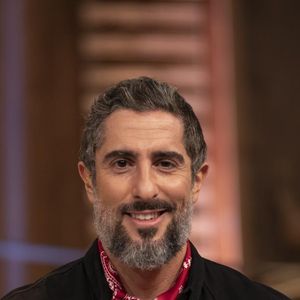 Marcos Mion foi demitido da Record TV semanas após a icônica ‘A Fazenda 12’. Rumores apontam que ele não se dava bem com o diretor da atração, Rodrigo Carelli