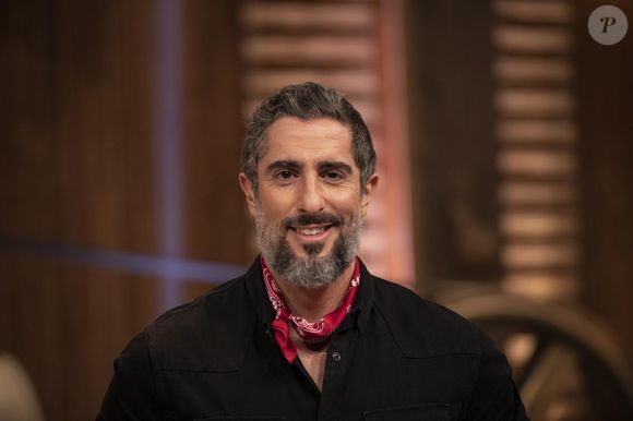 Marcos Mion foi demitido da Record TV semanas após a icônica ‘A Fazenda 12’. Rumores apontam que ele não se dava bem com o diretor da atração, Rodrigo Carelli