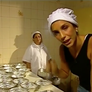 Com o passar do tempo, o negócio de quentinhas da família de Ivete Sangalo escalonou e a cantora passou a vender até 150 marmitas por dia