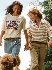Nem mostarda, nem caramelo: os novos New Balance na cor 'curau de milho' são os tênis elegantes e confortáveis perfeitos para usar com calça jeans larga