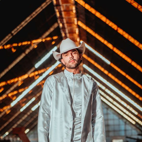 Luan Pereira, em entrevista ao perfil Partiu Maringá, afastou polêmica: ‘Não é uma maldade, não tem nada. É uma continuação de uma música que já aconteceu, ‘Não Era Love’’