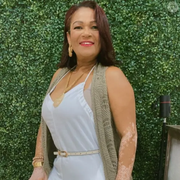 Amiga de Deolane Bezerra relatou que a filha da famosa 'quebrou a casa toda' em crise ao descobrir que a mãe seguirá presa