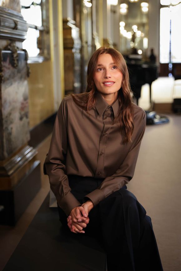 A Mondepars, grife de Sasha Meneghel, traz inspiração arquitetônica nas novas peças