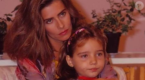 Helena (Maitê Proença) esconde de Bia (Tatyane Goulart) que Álvaro (Tony Ramos) é seu pai em 'Felicidade', novela de Manoel Carlos