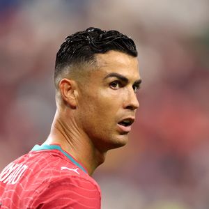 Antes de Cristiano Ronaldo se tornar uma estrela mundial, sua família enfrentava dificuldades financeiras na Madeira