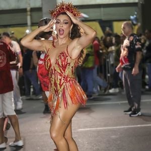 "Hoje meu foco está na saúde e no bem-estar. Preservar o músculo é essencial, para ficar linda e sarada, mas principalmente para manter o corpo funcionando bem", garante Juliana Paes