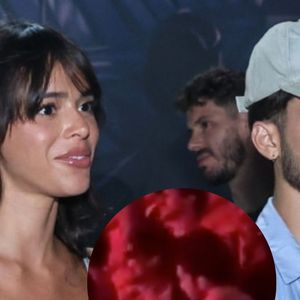 Bruna Marquezine e João Guilherme são flagrados juntos em show e web vai ao delírio: 'Muito agarradinhos, escondendo de ninguém'