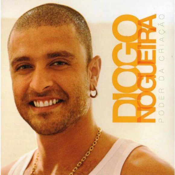 Quando iniciou sua carreira, Diogo Nogueira já usava cabelos baixos