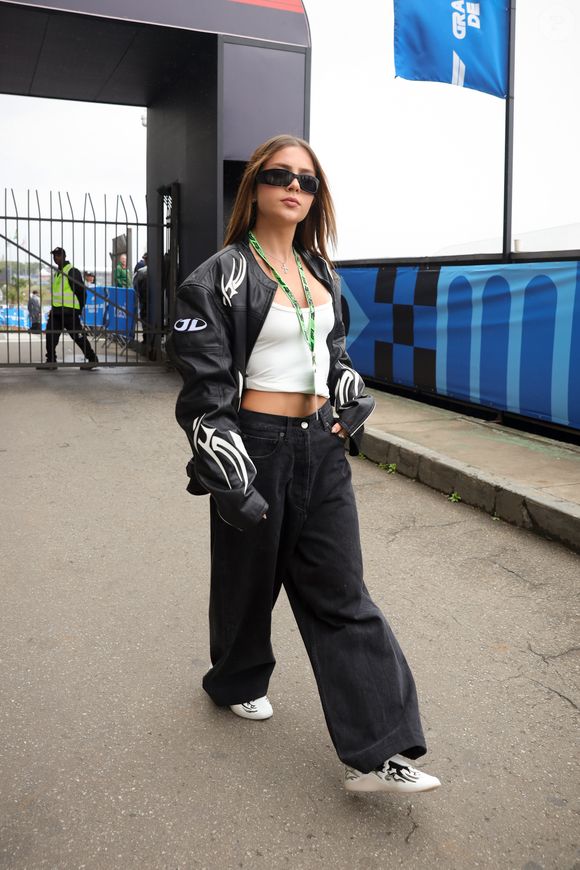 'A transformação foi o ponto de partida para construir uma vilã com personalidade intensa e completamente diferente de tudo o que já fiz. Eu adorei embarcar nessa proposta”, afirmou Jade Picon