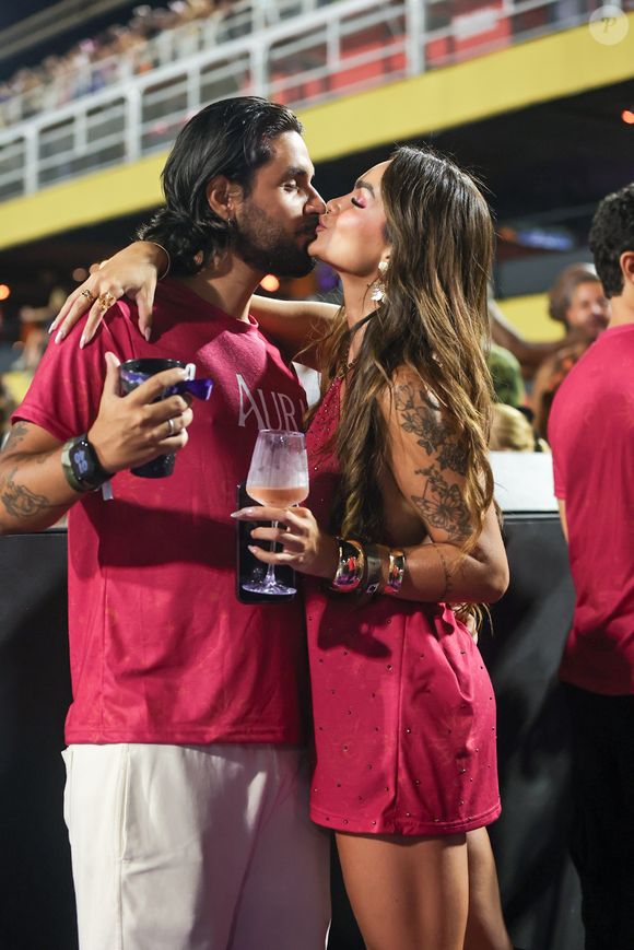 Carnaval 2026: beijo de Susana Freitas, filha de Kelly Key, no namorado, Luis Henrique