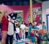 Angélica apresentou programas no SBT entre 1993 e 1996 após saída da Manchete e antes de contratação pela Globo