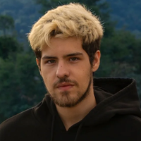 Quem é Paulo Mendes? Raul em 'Três Graças' já dublou série teen famosa e brilhou em musical inspirado em 'Glee'