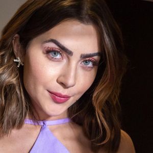 Jade Picon adotou corte long bob para estrelar 'Travessia'