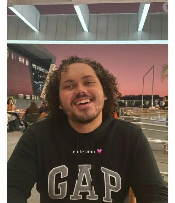 Vitor Dumont chegou a ser socorrido pelo Serviço de Atendimento Móvel de Urgência (SAMU)