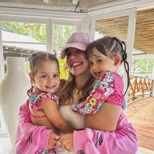 Virginia Fonseca é mãe de Maria Alice e de Maria Flor.