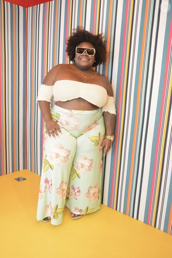 Looks cavados de Jojo Todynho também destacavam suas curvas