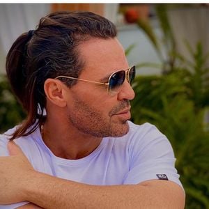 Segundo Eduardo Costa, o motivo para os procedimentos foi um acidente de avião em 2011