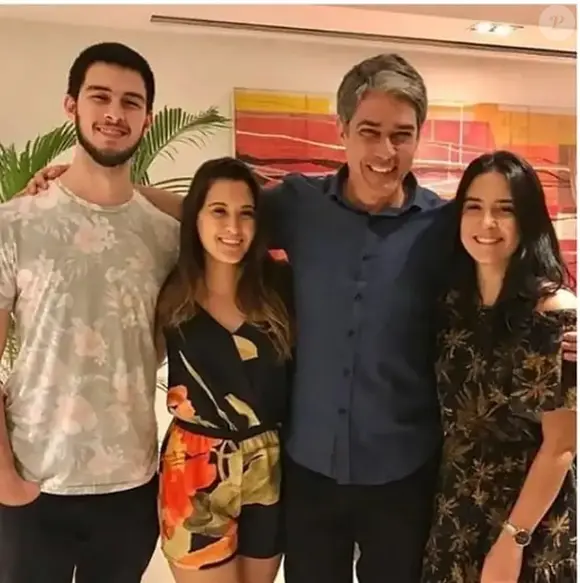 William Bonner com os filhos, Beatriz, Laura e Vinícius