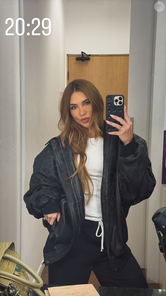 Virginia estava no SBT gravando seu programa quando a filha Maria Alice deu entrada em hospital de São Paulo com a avó Poliana Rocha, mãe de Zé Felipe