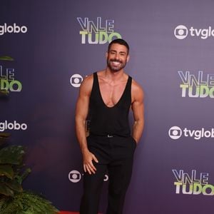 Cauã Reymond tem sido acusado de manter comportamentos controversos nos bastidores da novela ‘Vale Tudo’