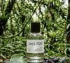 A especiaria brasileira conhecida como noz-moscada da Amazônia está entre os destaques do Amyi 7.26. O puxuri aparece combinado a notas cítricas na abertura da fragrância, trazendo um perfil aromático, especiado e luminoso