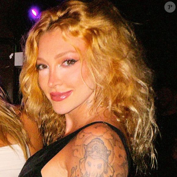 A psicóloga Jessica Mras alerta que o consumo excessivo destes conteúdos curtos e rasos podem empobrecer a forma com que a pessoa lida com a própria realidade