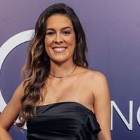 Com quem Renata Silveira é casada? Narradora de futebol da Globo que revelou gravidez ao vivo na TV tem relação de 12 anos com gestor