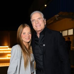 Rafaella Justus tem a possibilidade de continuar em São Paulo com o pai, Roberto Justus, mas admite que ainda não tomou a decisão final